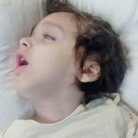 UPDATE 25.03.2024 – Ajutor oferit familiei Negoescu și copilașilor lor bolnavi: căsuță și acoperirea nevoilor aferente bolilor